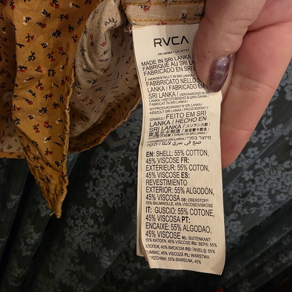 Mens Floral RVCA Button Down - Picture 4 of 4